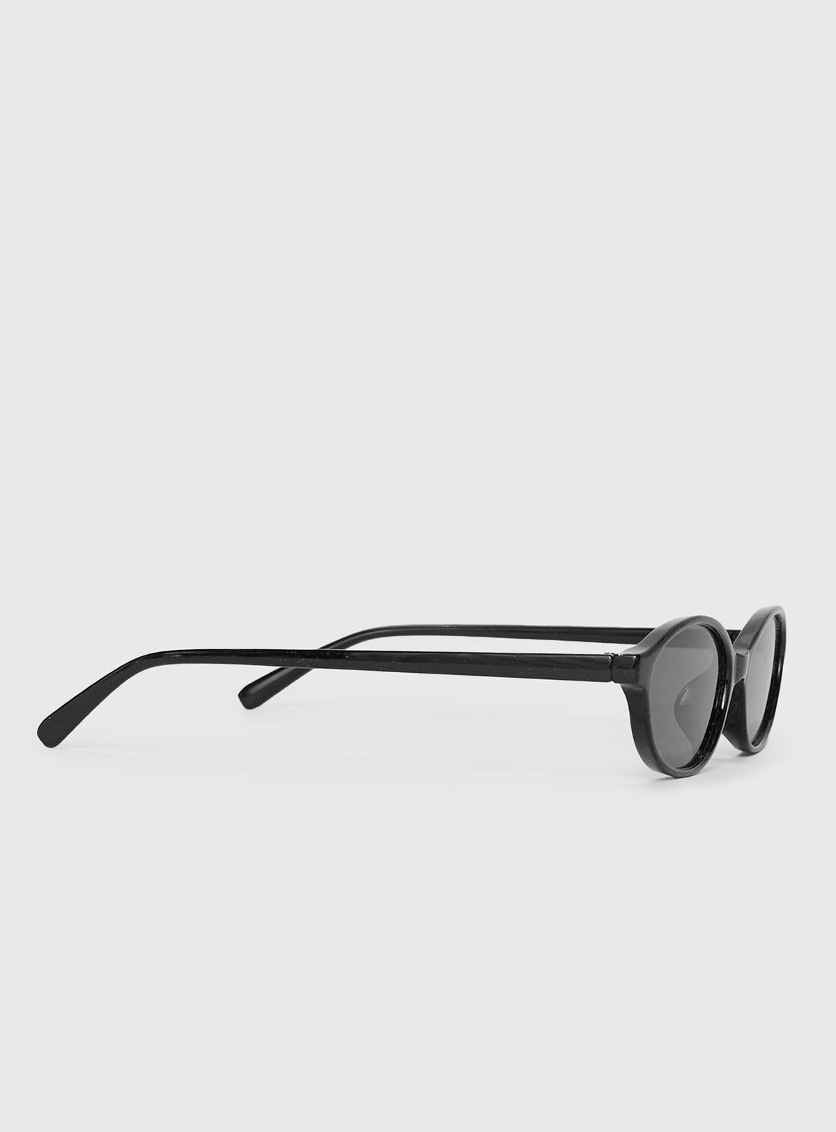 Wonderful World Sunglasses Black