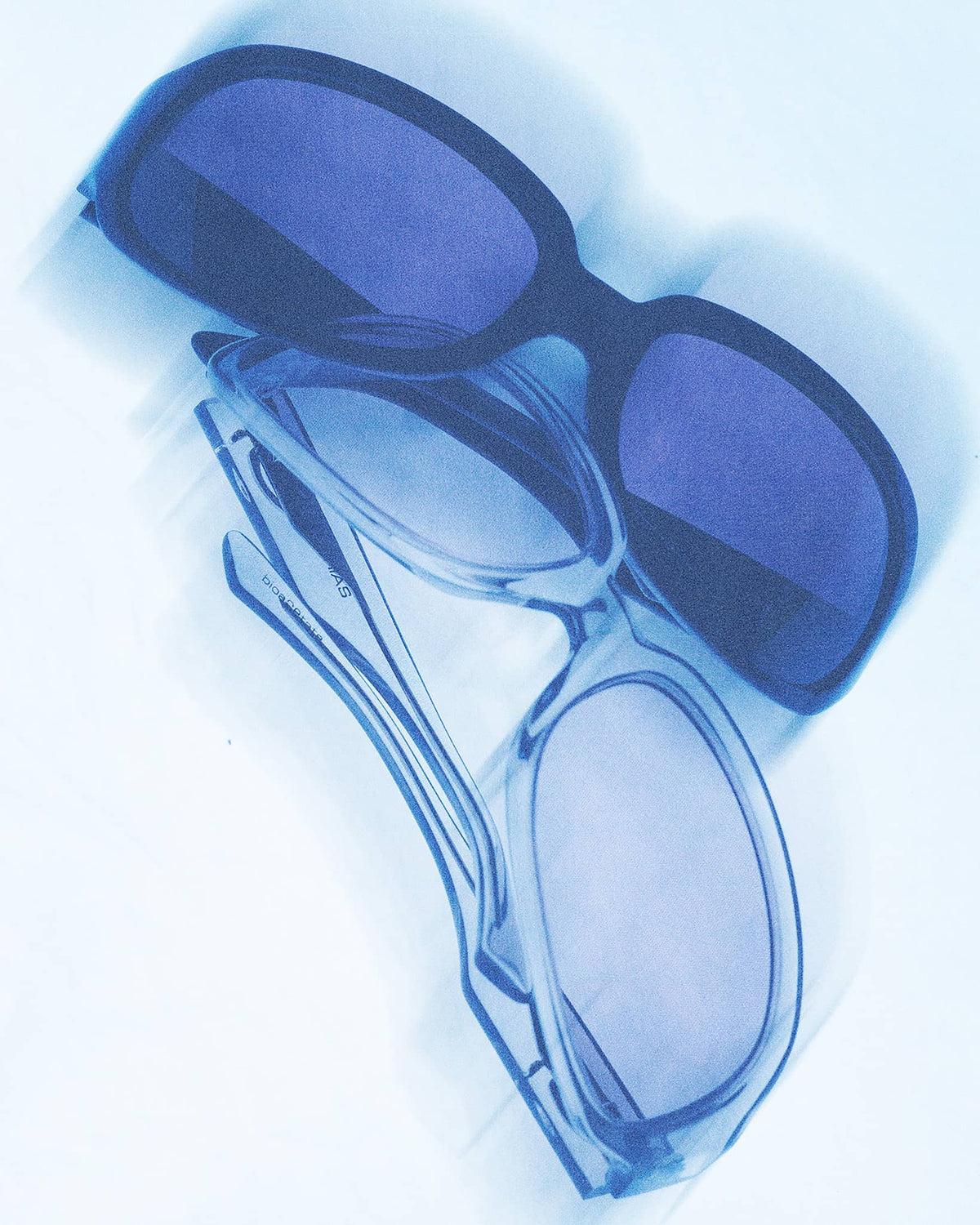 Submarine by The Marías - Side B, Crystal Smoke Bio